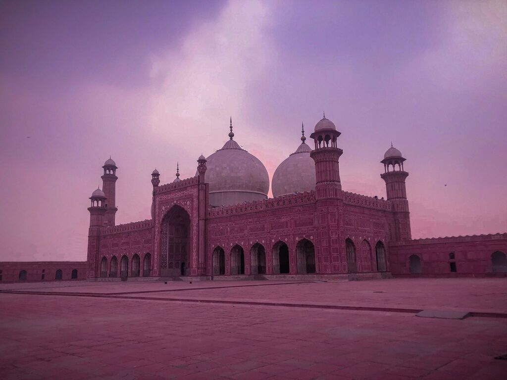 badshahi mosque, mosque, pakistan-4706014.jpg